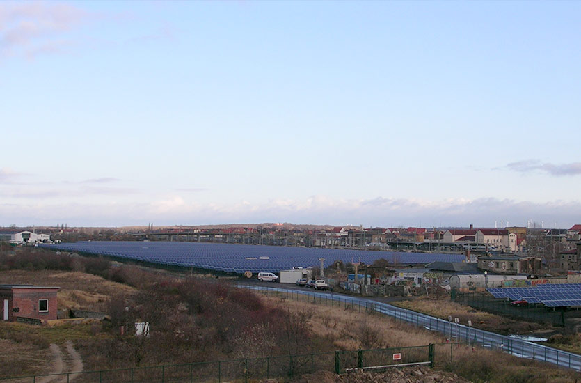 Solarpark Bitterfeld (Bahnhof)